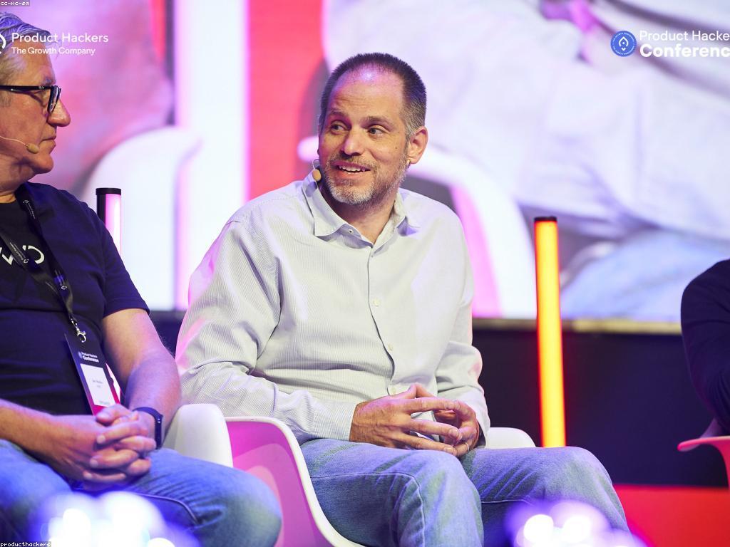 បទពិសោធន៍របស់អ្នកប្រើក្នុងកម្មវិធីទូរស័ព្ទចល័ត